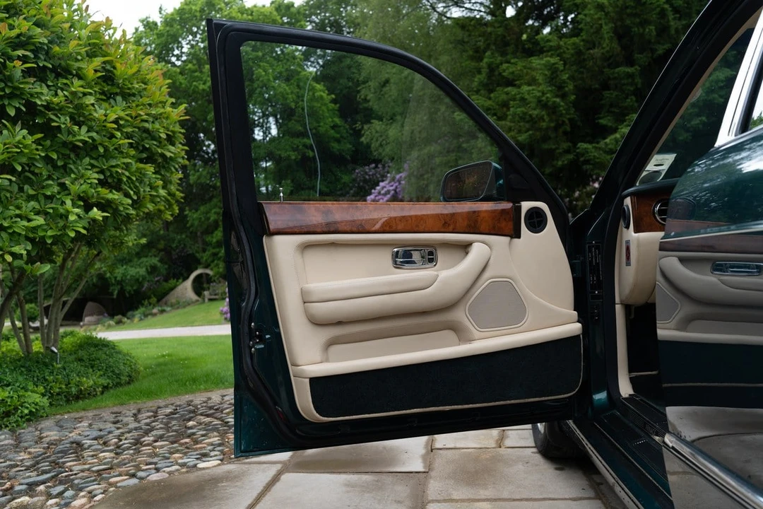 2000 Bentley Arnage - Image 27 of 30