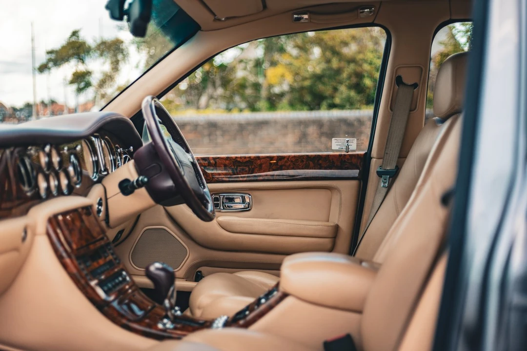 2000 Bentley Arnage - Image 24 of 30
