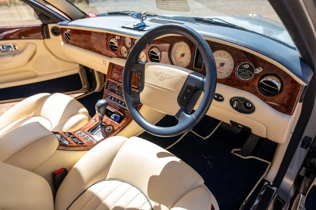 2000 Bentley Arnage - Image 29 of 30