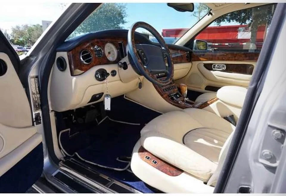 2000 Bentley Arnage - Image 2 of 20