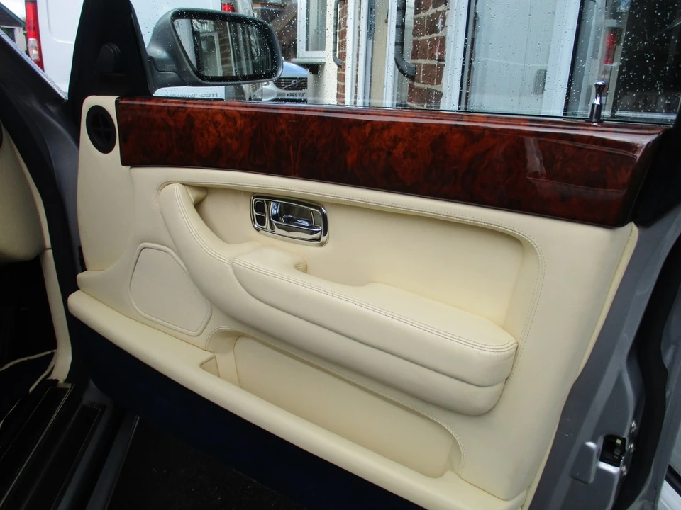 2000 Bentley Arnage - Image 24 of 30