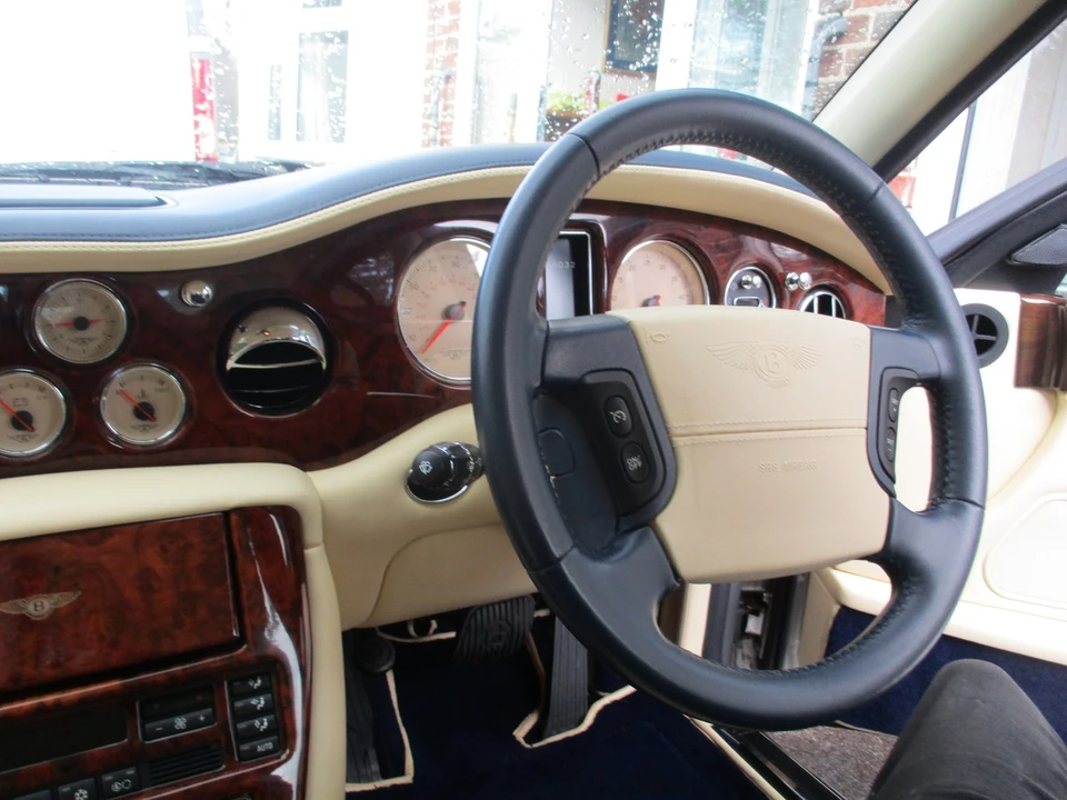 2000 Bentley Arnage - Image 27 of 30