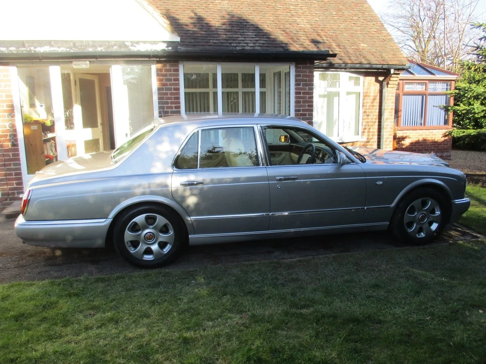 2000 Bentley Arnage - Image 10 of 30