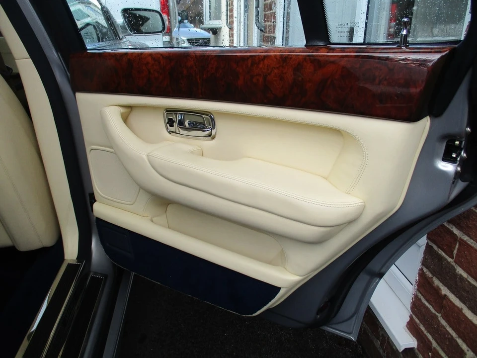 2000 Bentley Arnage - Image 20 of 30