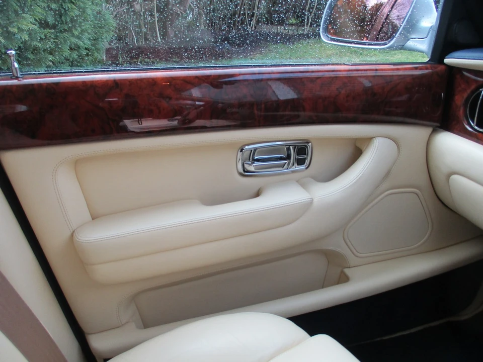 2000 Bentley Arnage - Image 29 of 30