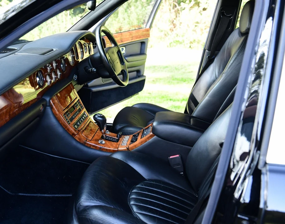 2000 Bentley Arnage - Image 8 of 12