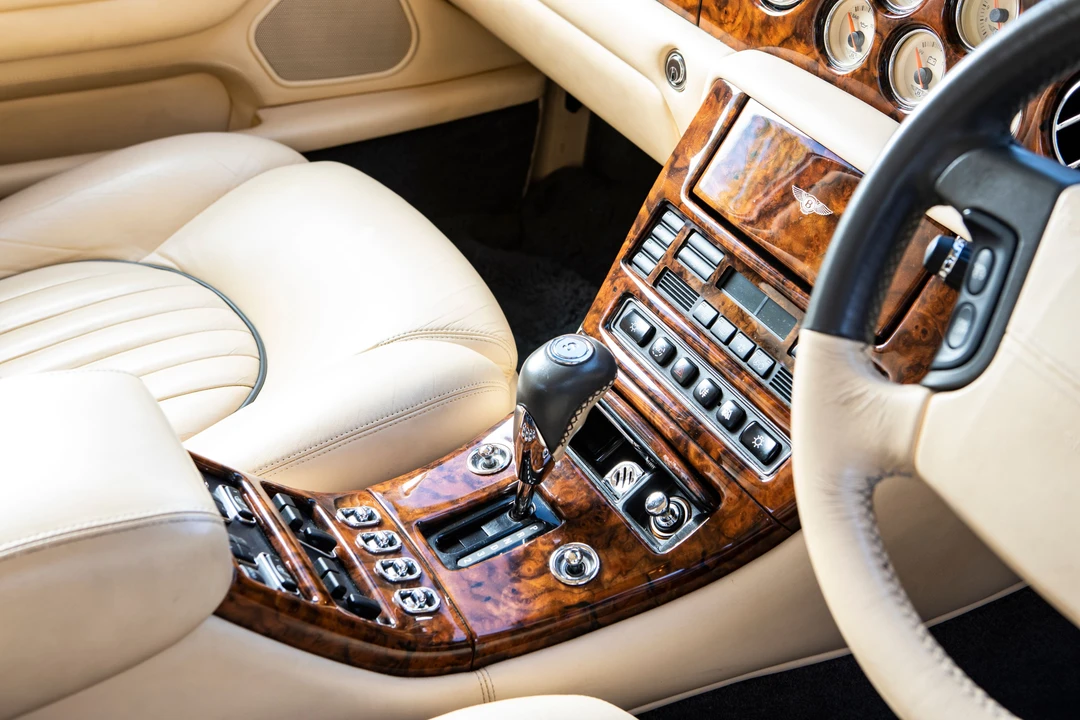 2000 Bentley Arnage - Image 8 of 24