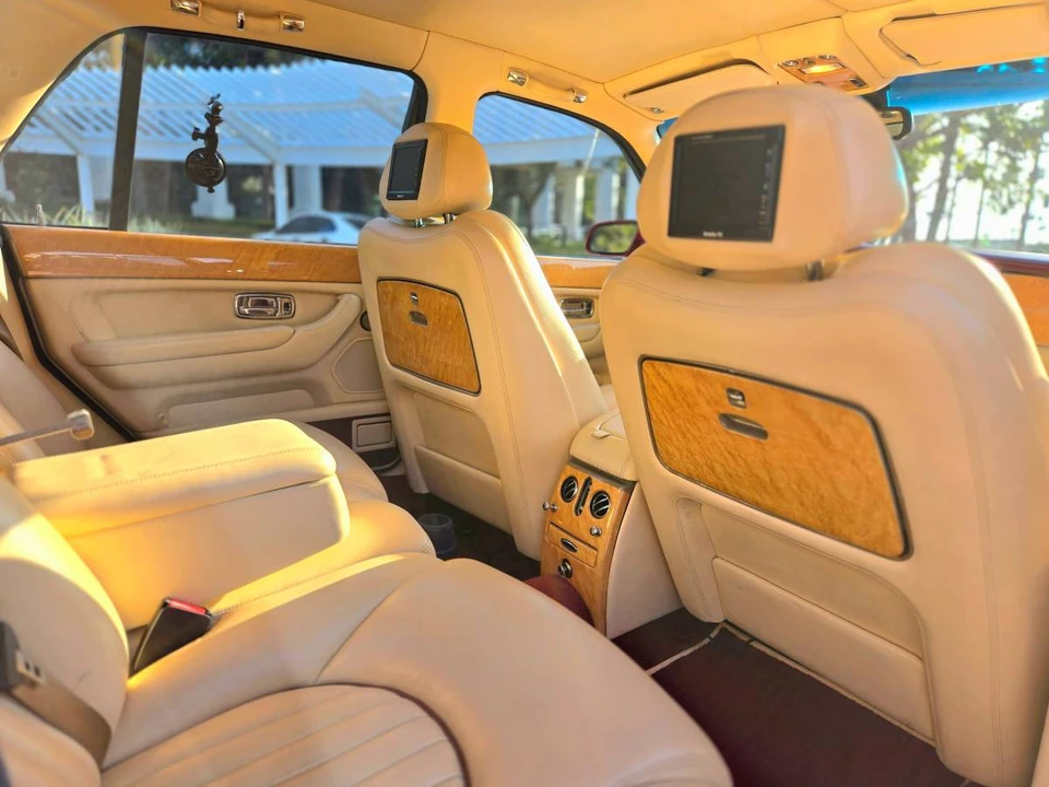 2000 Bentley Arnage - Image 10 of 24