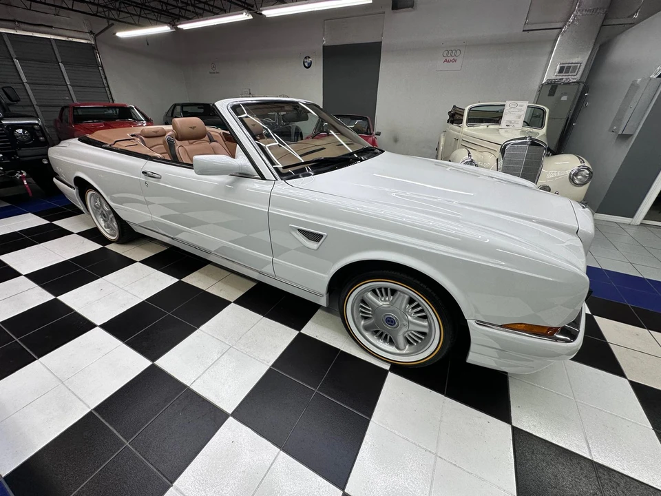 2000 Bentley Azure 1st Gen - Image 28 of 31