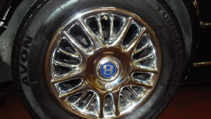 2000 Bentley Azure 1st Gen - Image 7 of 7