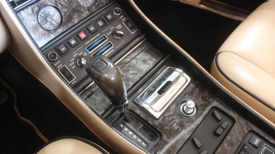 2000 Bentley Azure 1st Gen - Image 8 of 12