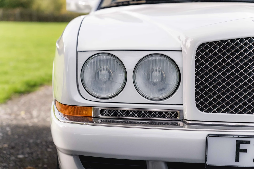 2000 Bentley Azure 1st Gen - Image 20 of 31