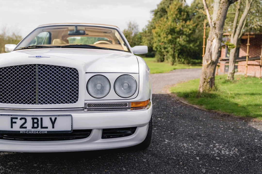 2000 Bentley Azure 1st Gen - Image 23 of 31