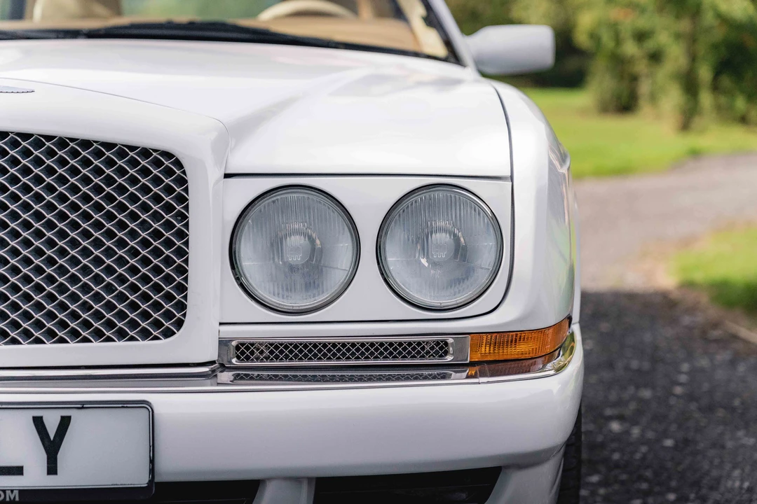 2000 Bentley Azure 1st Gen - Image 24 of 31