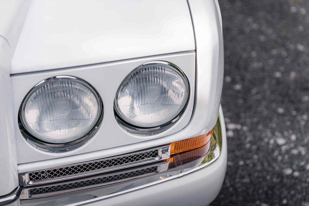2000 Bentley Azure 1st Gen - Image 27 of 31