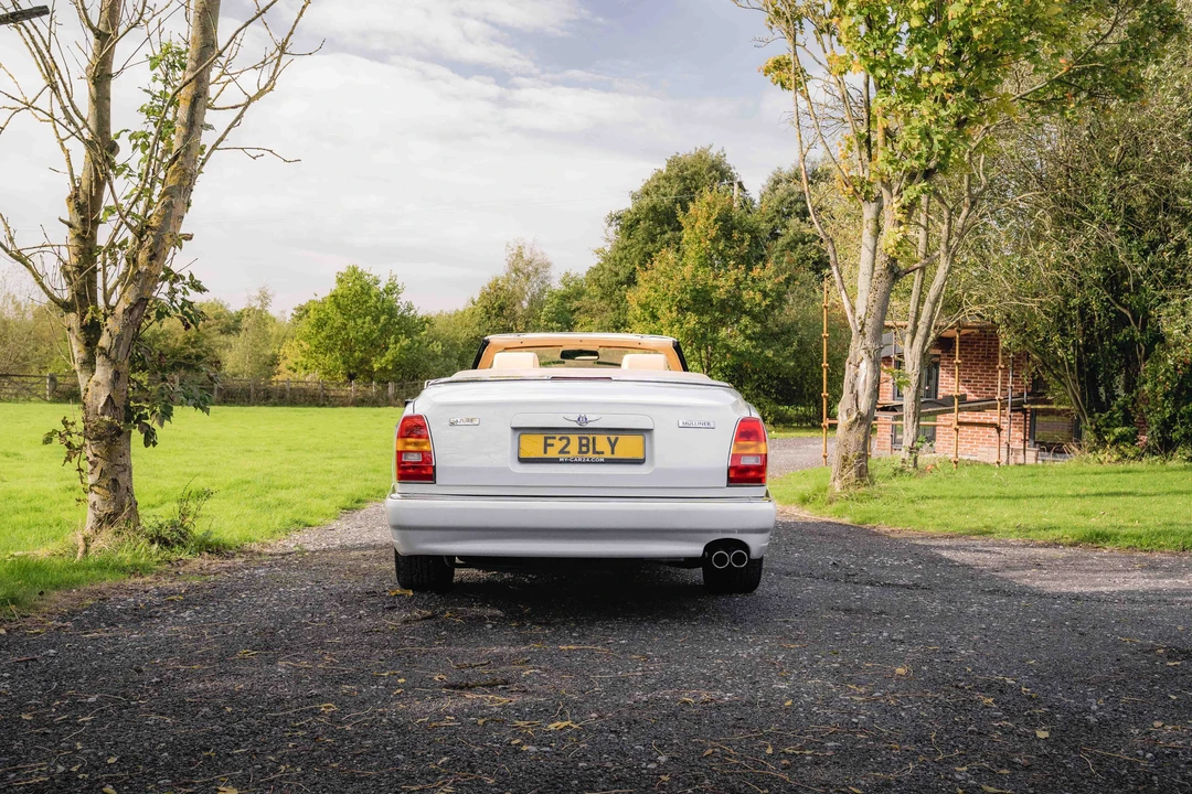 2000 Bentley Azure 1st Gen - Image 14 of 31