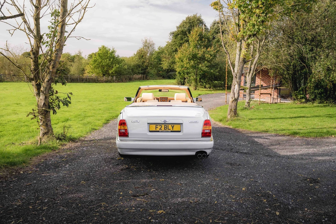 2000 Bentley Azure 1st Gen - Image 7 of 31
