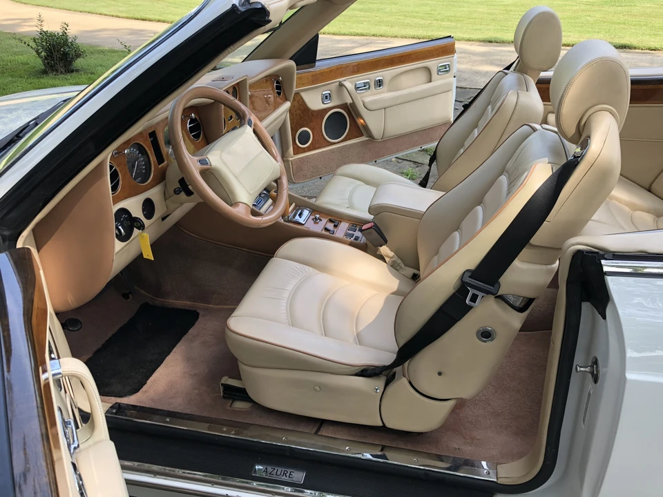 2000 Bentley Azure 1st Gen - Image 28 of 31