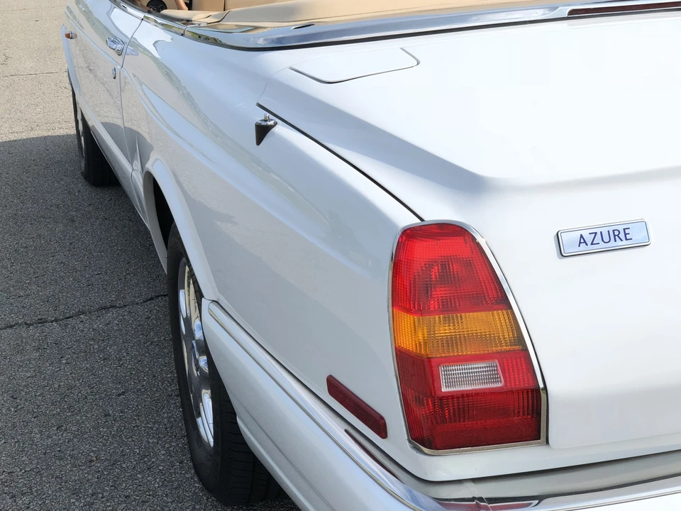 2000 Bentley Azure 1st Gen - Image 19 of 31