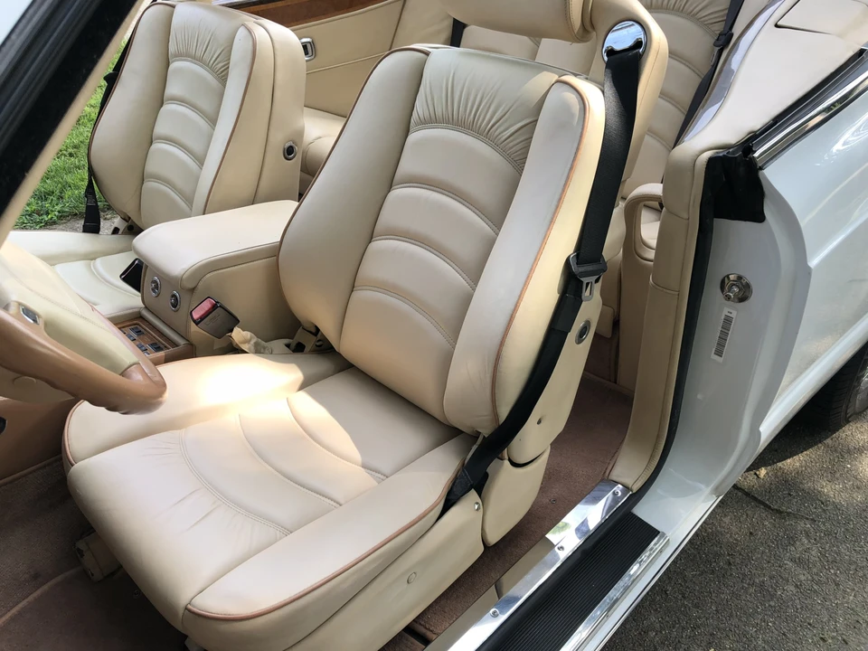 2000 Bentley Azure 1st Gen - Image 30 of 31