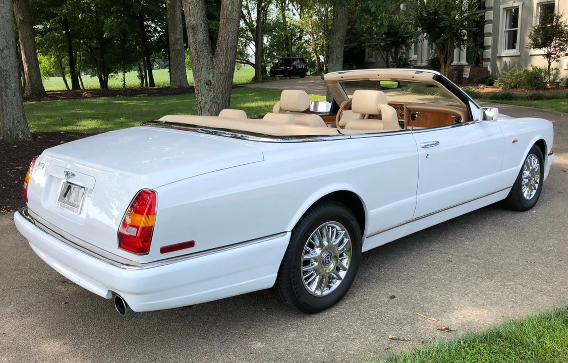 2000 Bentley Azure 1st Gen - Image 4 of 31