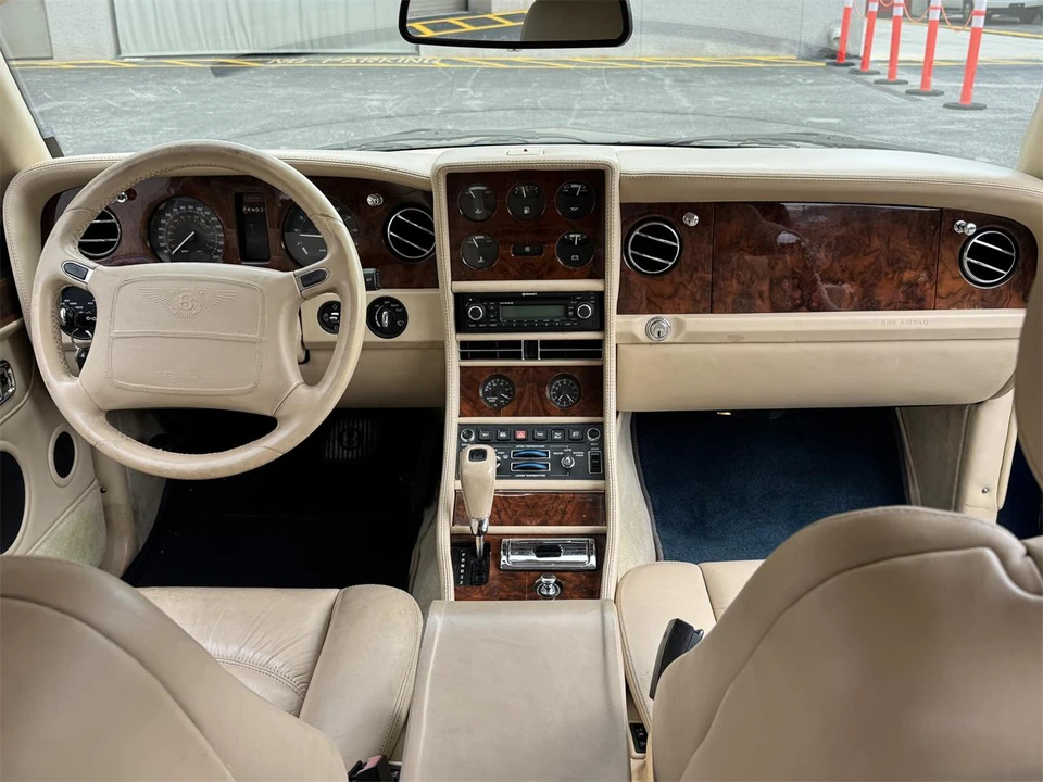 2000 Bentley Azure 1st Gen - Image 12 of 25
