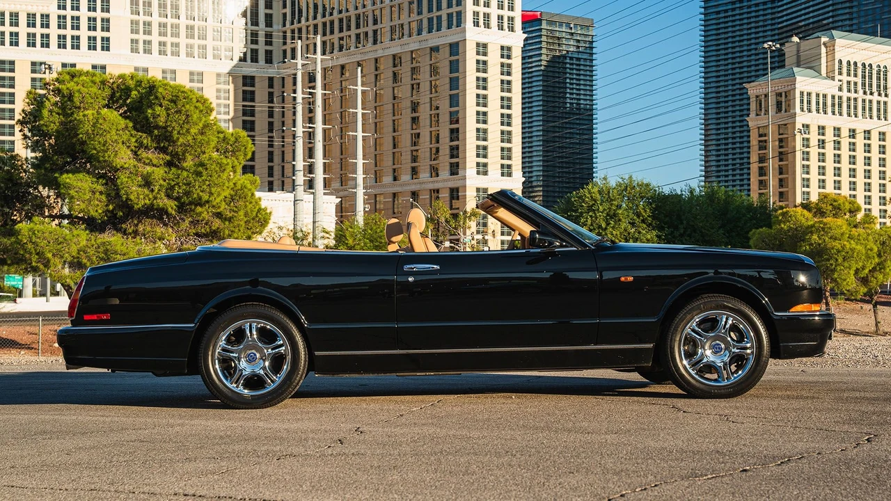 2000 Bentley Azure 1st Gen - Image 3 of 31