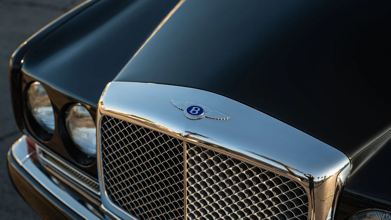2000 Bentley Azure 1st Gen - Image 8 of 31