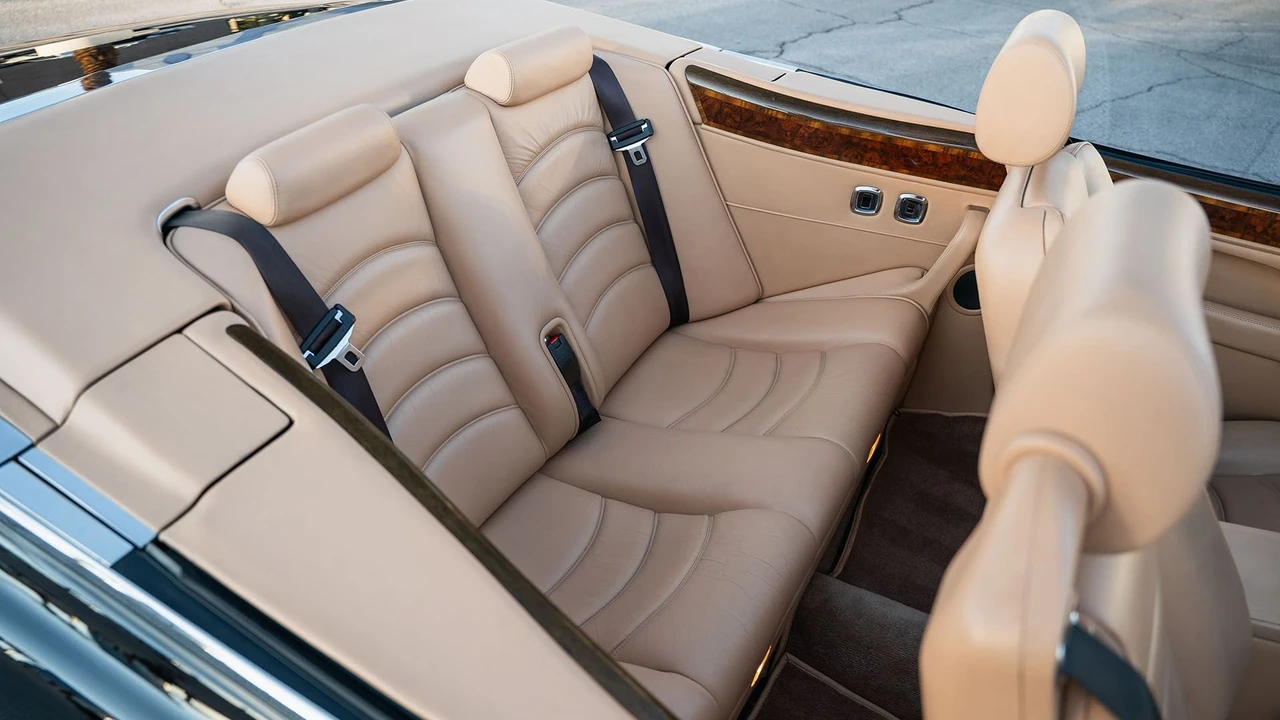 2000 Bentley Azure 1st Gen - Image 28 of 31