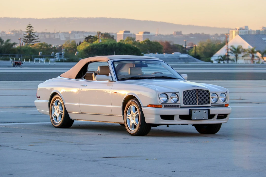 2000 Bentley Azure 1st Gen - Image 31 of 31