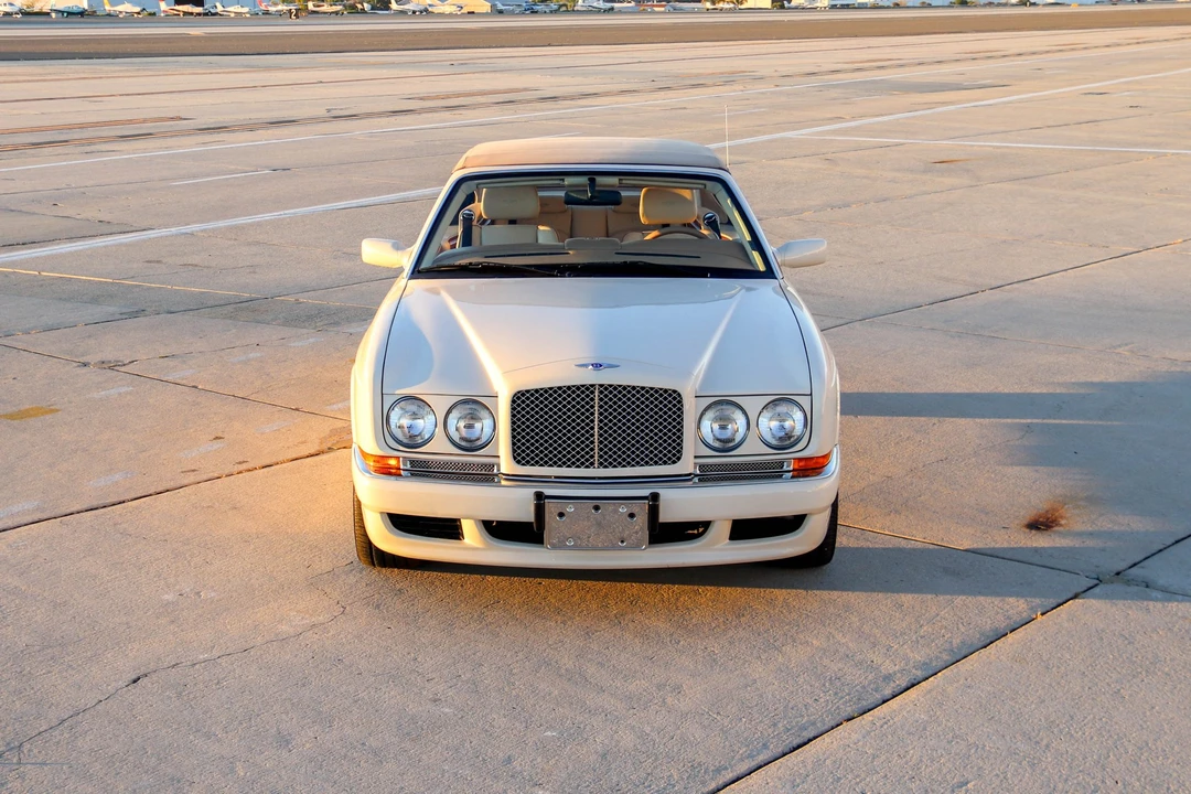2000 Bentley Azure 1st Gen - Image 10 of 31
