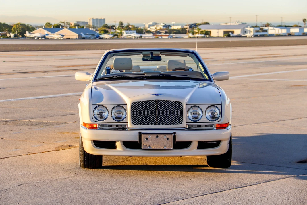 2000 Bentley Azure 1st Gen - Image 8 of 31