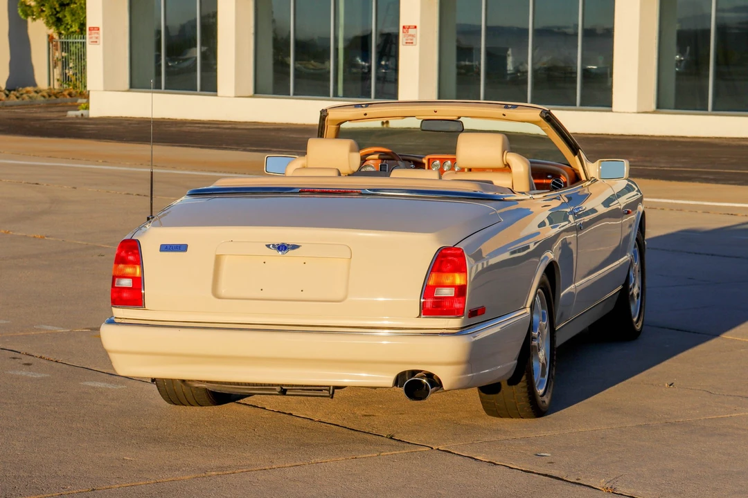 2000 Bentley Azure 1st Gen - Image 23 of 31