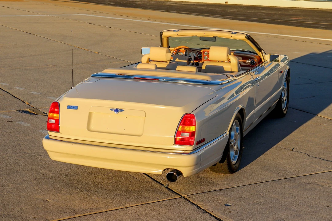 2000 Bentley Azure 1st Gen - Image 24 of 31