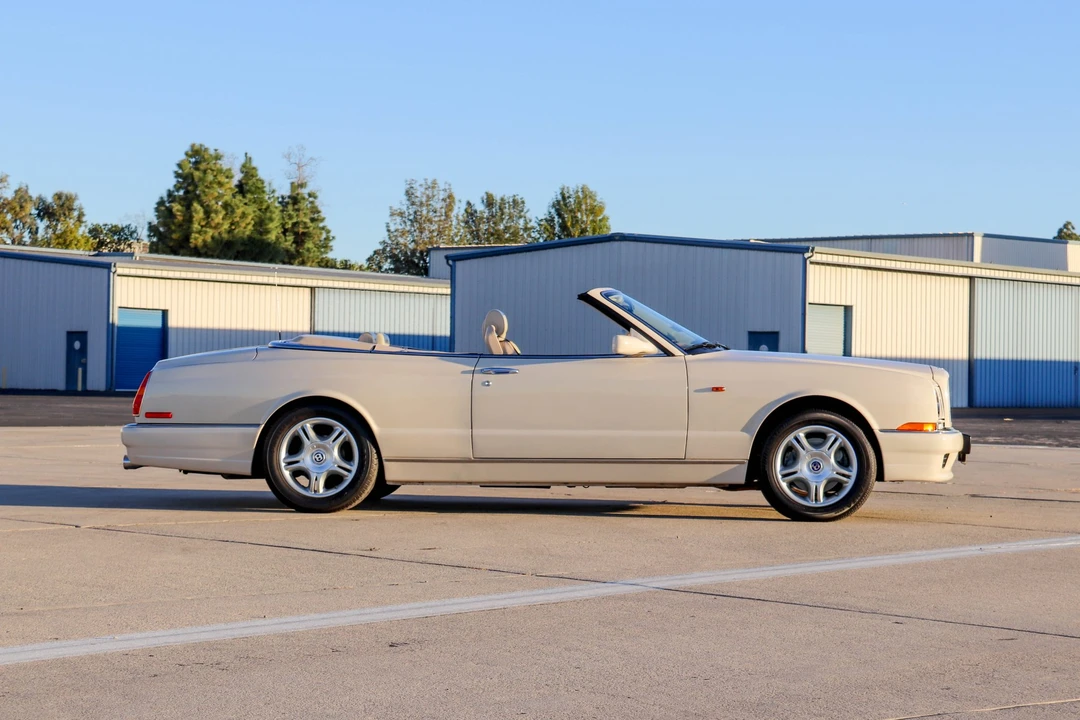 2000 Bentley Azure 1st Gen - Image 27 of 31