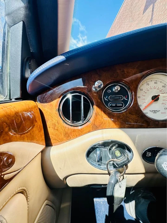 2000 Bentley Arnage - Image 15 of 16
