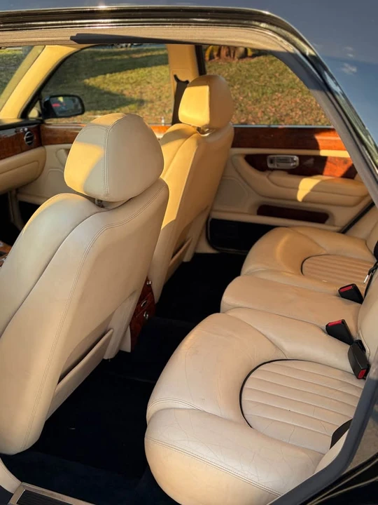 2000 Bentley Arnage - Image 11 of 15