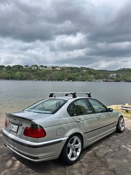 2000 BMW 323i