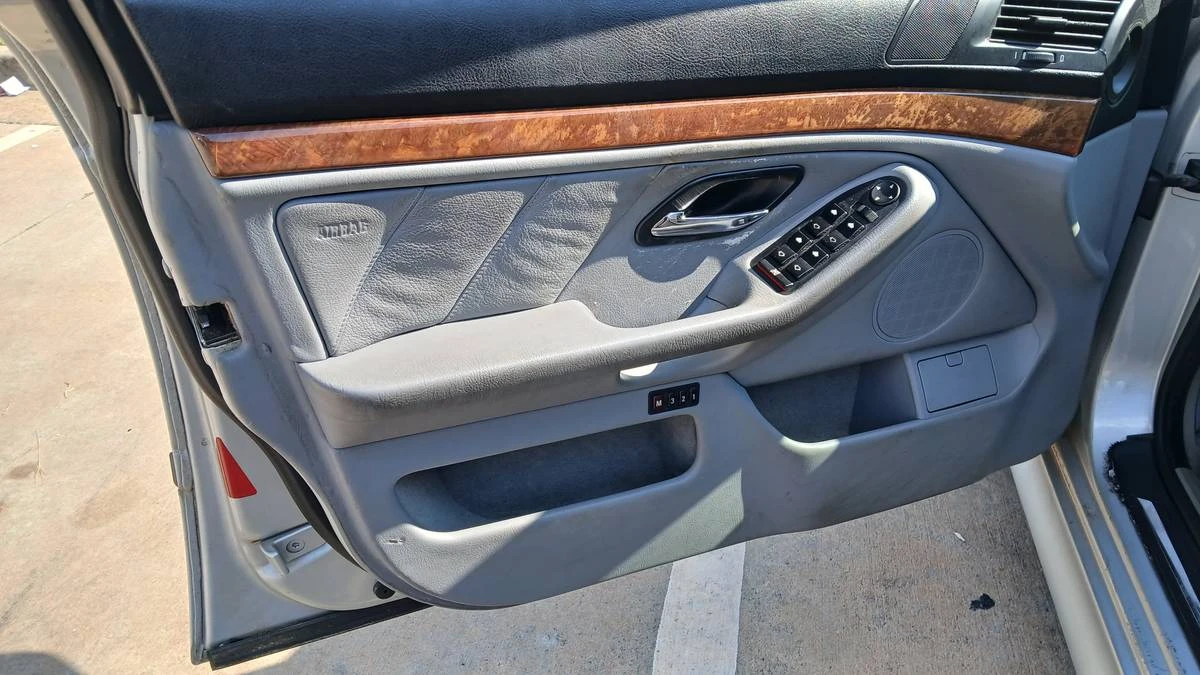 2000 BMW M3 - Image 9 of 10