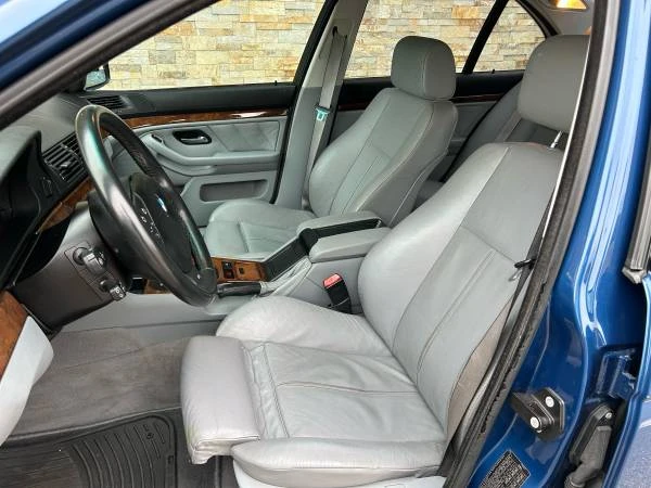 2000 BMW E39 540i - Image 10 of 18