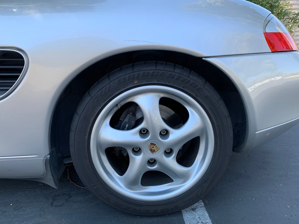 2000 Porsche 986 Boxster - Image 17 of 31
