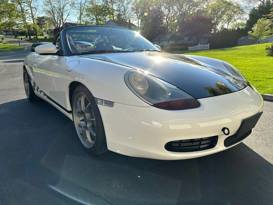 2000 Porsche 986 Boxster - Image 2 of 22
