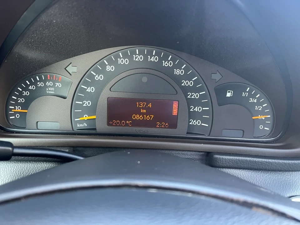 2000 Mercedes-Benz W202 C-Class - Image 7 of 31