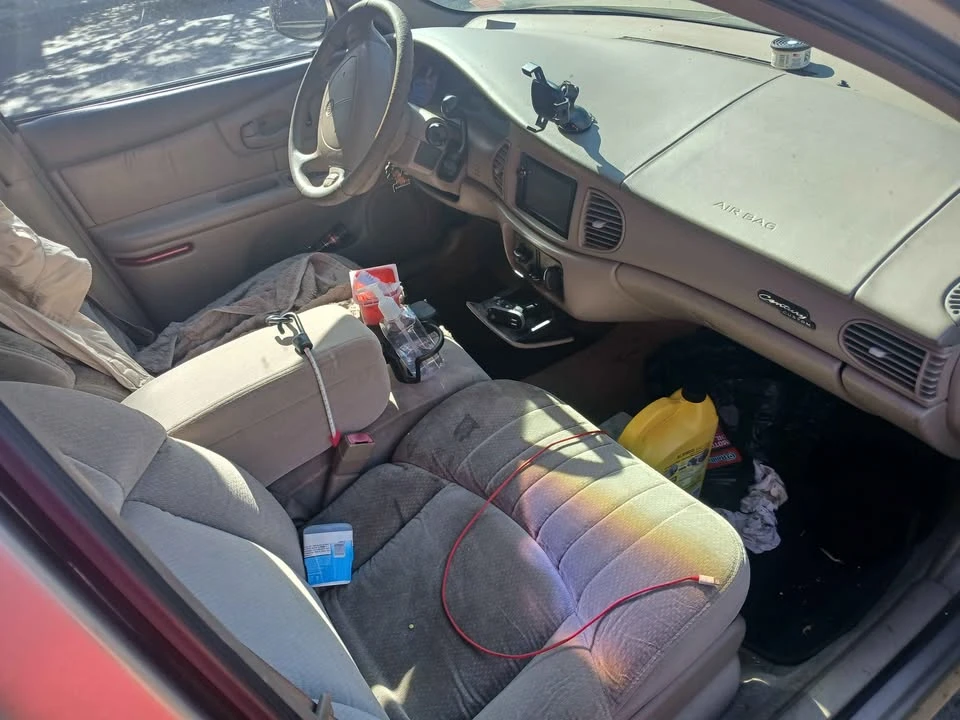 2000 Buick Century - Image 2 of 3