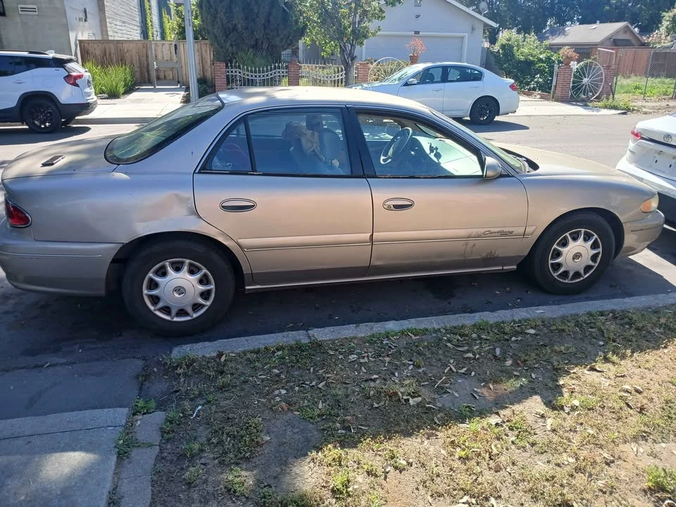 2000 Buick Century - Image 3 of 3