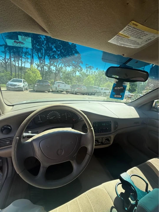 2000 Buick Century - Image 7 of 9