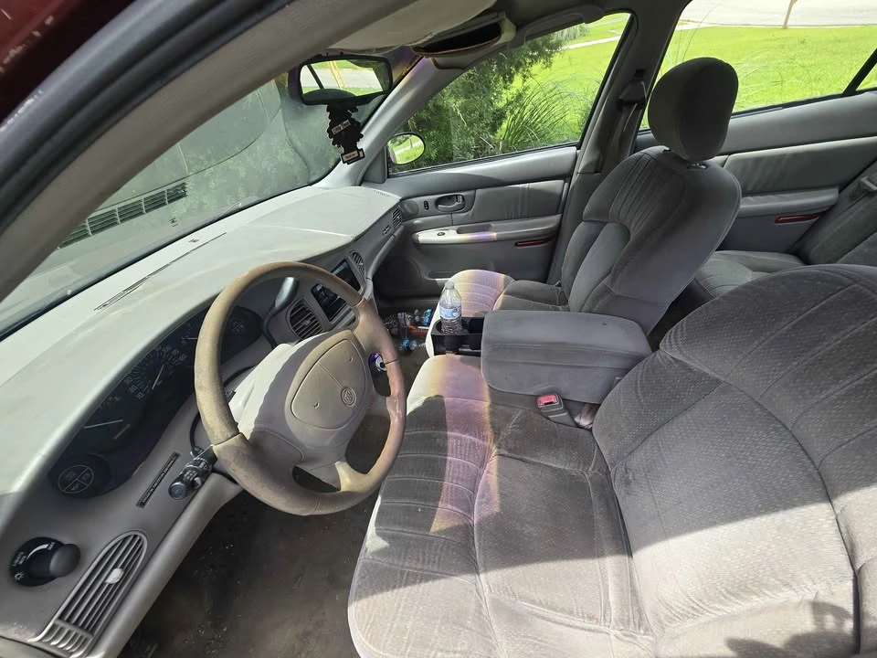 2000 Buick Century - Image 3 of 7