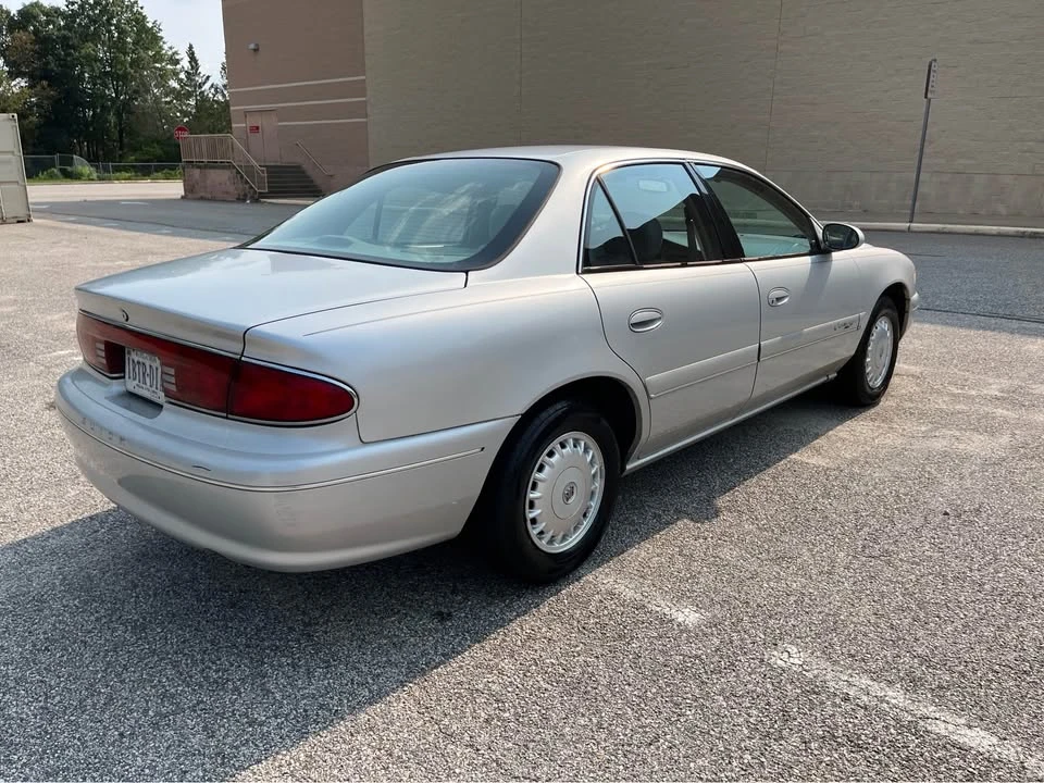 2000 Buick Century - Image 3 of 7