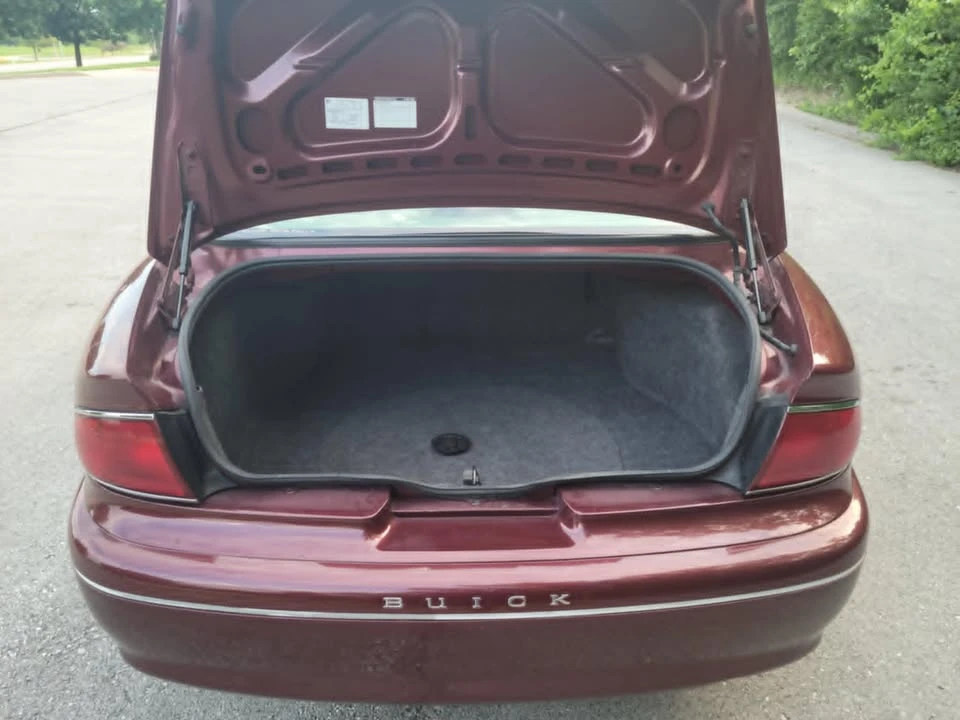 2000 Buick Century - Image 7 of 19
