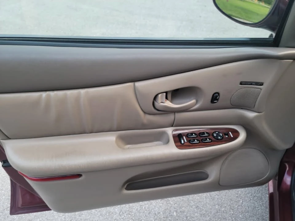 2000 Buick Century - Image 16 of 19